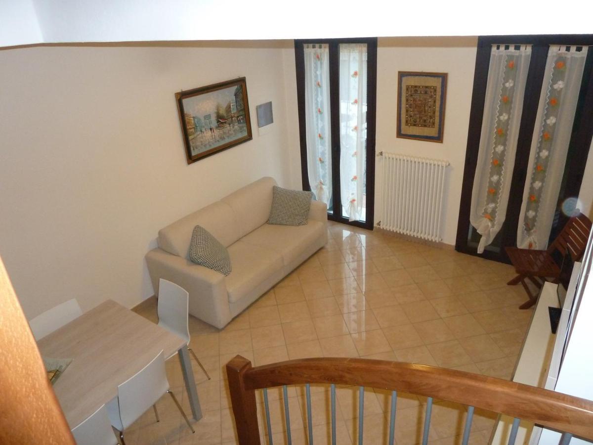 Casa Cuore - Love Pets - Fronte Ospedale Sacro Cuore Negrar Exterior photo